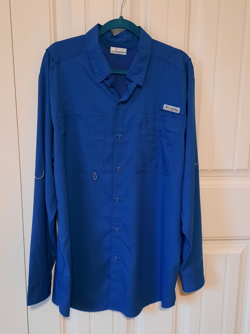 Columbia Men's Royal Blue Long-Sleeve Button-Down Fishing Shirt